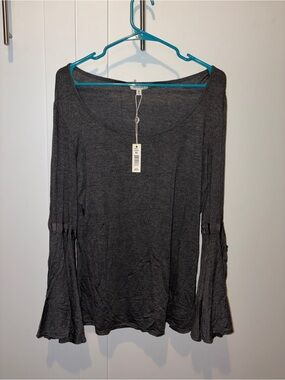 Max Studio Charcoal Scoop Neck Bell Sleeve Bow Top